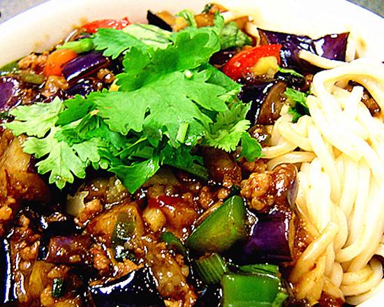 Noodle w/Eggplant (茄丁面)